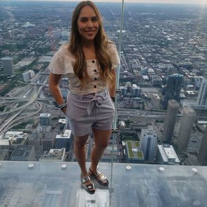 Meet your Posher, Ana